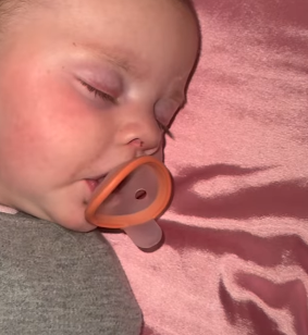 Breast & Thumb Pacifier Set (4-Pack)